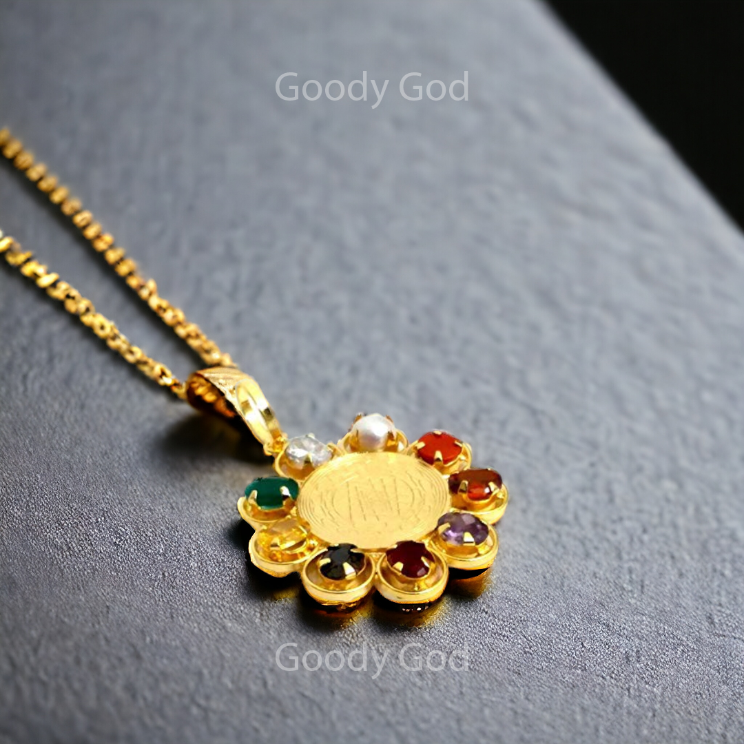 Goodygod Shree Yantra Navratna Pendant/Locket